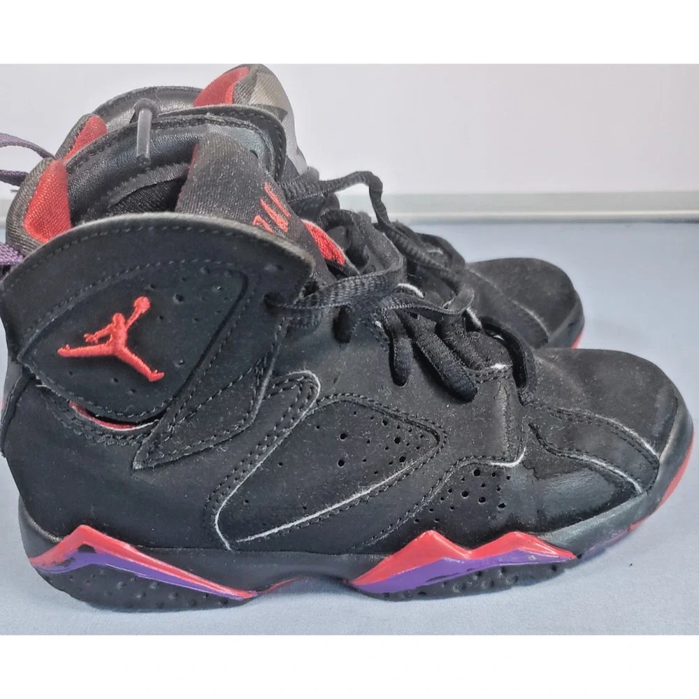 Nike Air Jordan 7 Retro GS Raptors 2012 Kids Size 12C Black Purple 304774-018